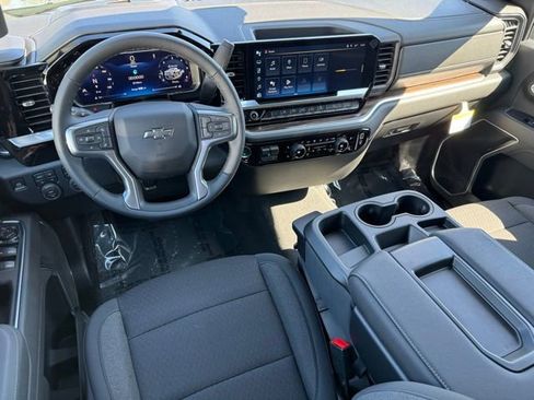 New 2026 Chevrolet Silverado 3500 LT w/ Trail Boss Package AWD/4WD image 8