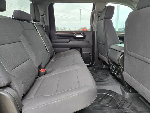 Used 2025 Chevrolet Silverado 2500 LT w/ Convenience Package AWD/4WD image 24