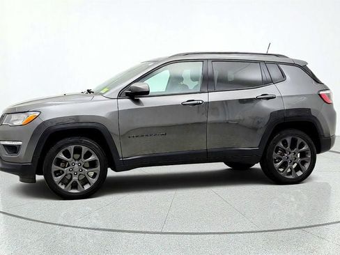 Used 2021 Jeep Compass Latitude w/ Sun and Sound Group AWD/4WD image 8