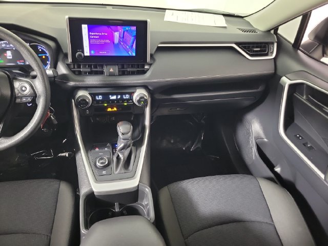 Used 2025 Toyota RAV4 LE AWD/4WD image 17