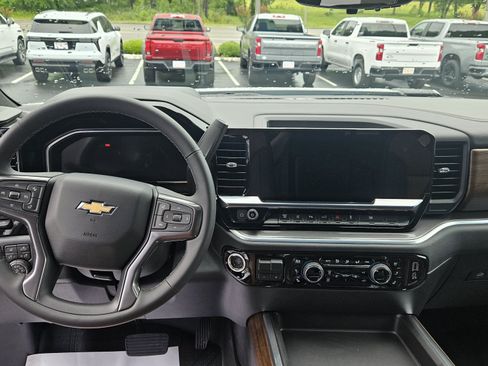 New 2026 Chevrolet Silverado 3500 High Country w/ Technology Package AWD/4WD image 13
