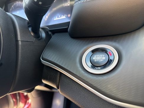 New 2025 Jeep Grand Cherokee L Altitude image 16