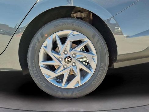 New 2026 Hyundai Elantra Blue image 10