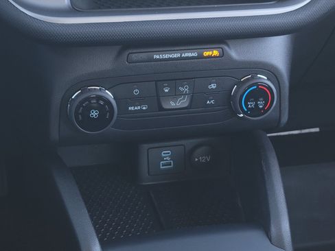 Used 2022 Ford Bronco Sport Base image 12