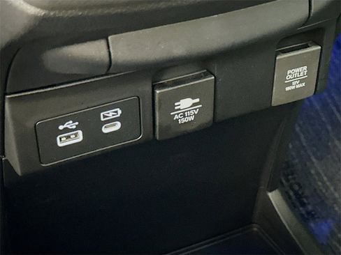 Used 2025 Honda Odyssey Elite image 33