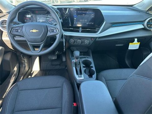 New 2026 Chevrolet Trax LS w/ LS Convenience Package image 5