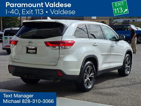 Used 2019 Toyota Highlander AWD V6 image 26