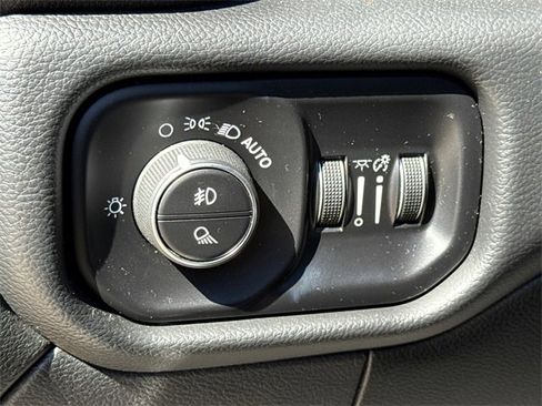 Used 2020 RAM 2500 Power Wagon image 21