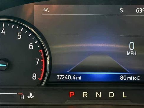 Used 2022 Ford Explorer XLT w/ Equipment Group 202A AWD/4WD image 24