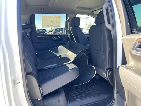 New 2026 GMC Sierra 1500 Elevation w/ LPO, Elevation Black Package AWD/4WD image 30