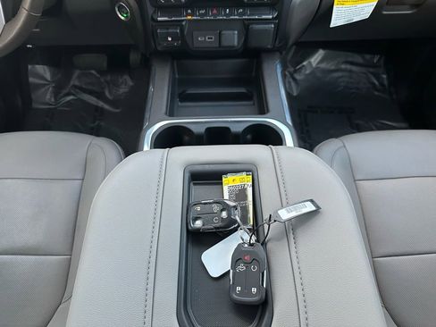 Used 2020 GMC Sierra 1500 SLT image 19