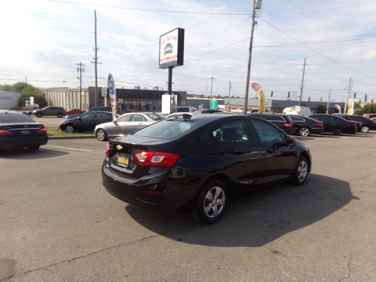 Used 2017 Chevrolet Cruze LS FWD image 6