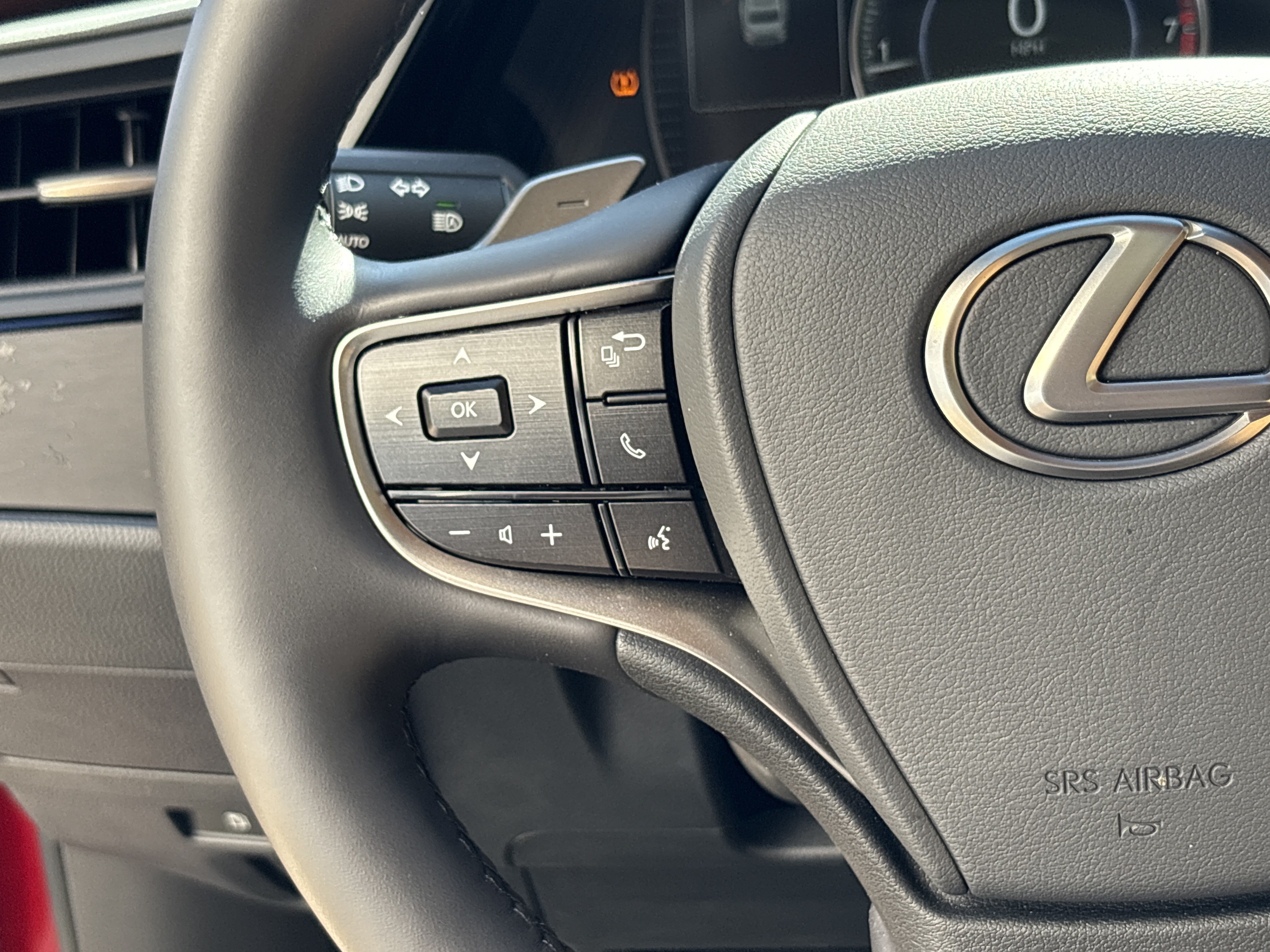 Used 2025 Lexus ES 350 w/ Premium Package FWD image 19