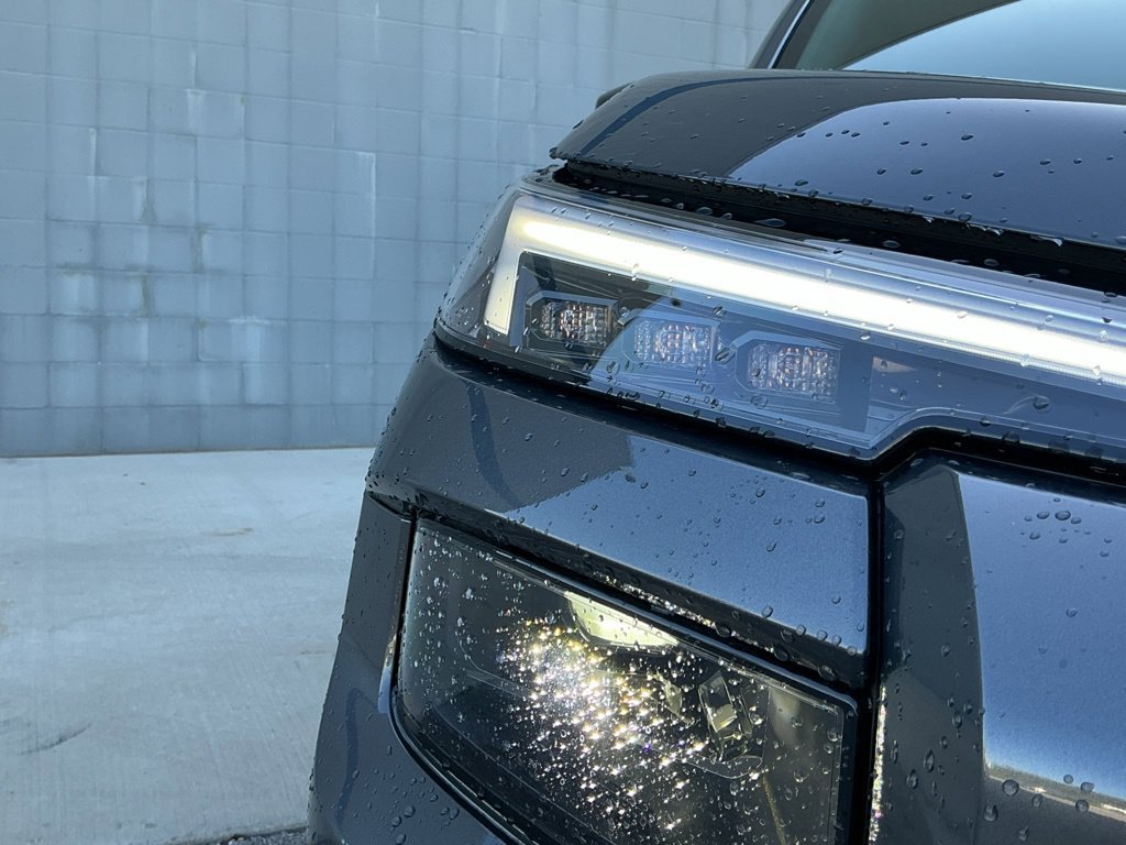 New 2026 Subaru Outback Touring XT AWD/4WD image 19