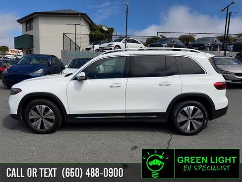 Used 2023 Mercedes-Benz EQB 300 4MATIC image 8