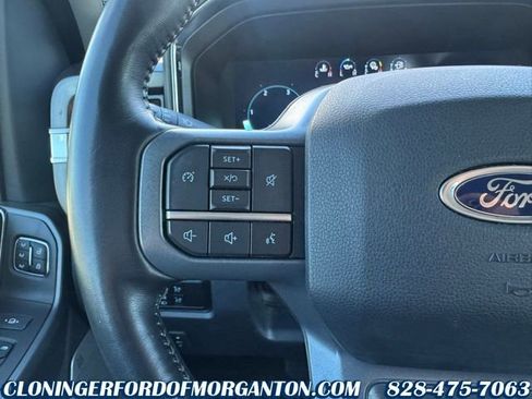 Used 2023 Ford F450 Lariat image 27