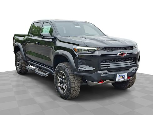 New 2026 Chevrolet Colorado ZR2 w/ Technology Package AWD/4WD image 1