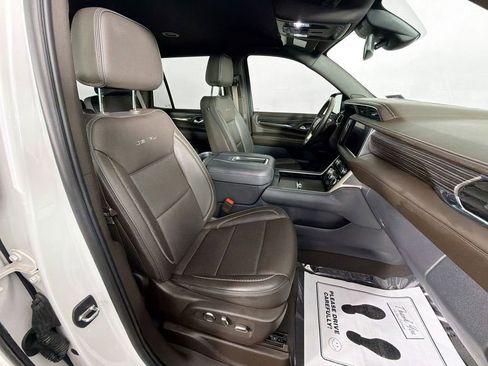 Used 2023 GMC Yukon Denali AWD/4WD image 33