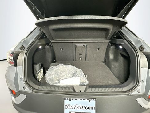Used 2023 Volkswagen ID.4 Pro S Plus AWD/4WD image 27