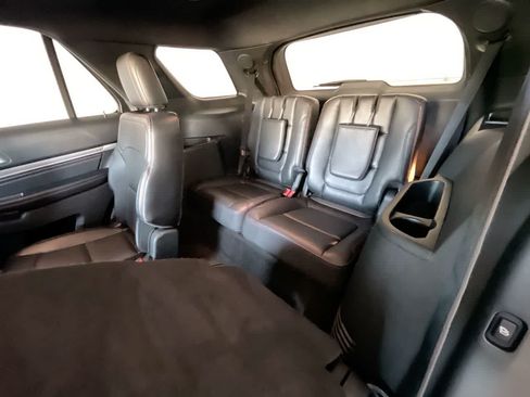 Used 2018 Ford Explorer Sport w/ Equipment Group 401A AWD/4WD image 24