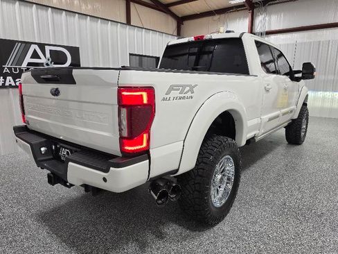 Used 2020 Ford F250 Lariat w/ Lariat Ultimate Package AWD/4WD image 11