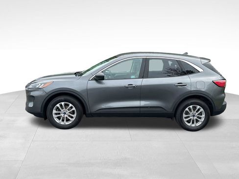 Used 2022 Ford Escape SE w/ Cold Weather Package AWD/4WD image 7