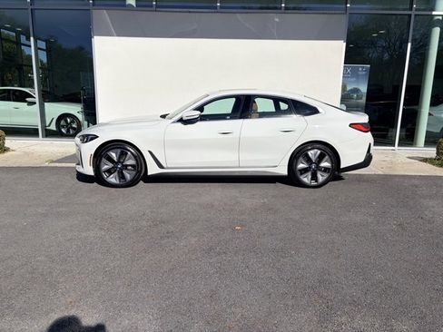 Used 2025 BMW i4 eDrive40 w/ Premium Package image 2