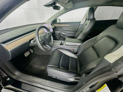 Used 2023 Tesla Model 3 Standard Range RWD image 13