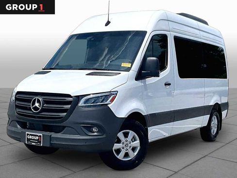 Used 2024 Mercedes-Benz Sprinter 2500 image 1