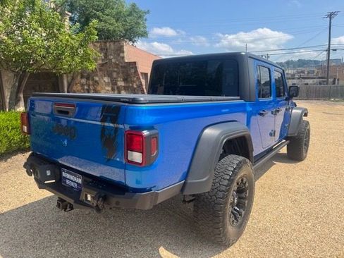 Used 2020 Jeep Gladiator Sport w/ Quick Order Package 24S AWD/4WD image 17
