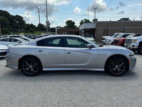 Used 2018 Dodge Charger SXT Plus w/ Navigation & Travel Group RWD image 2
