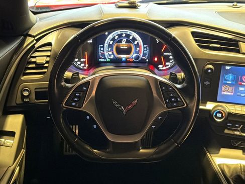 Used 2017 Chevrolet Corvette Stingray Coupe image 17