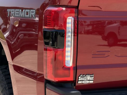 New 2026 Ford F250 Lariat w/ Tremor Off-Road Package AWD/4WD image 11