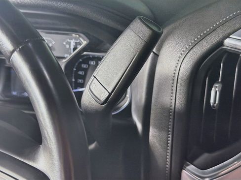 Used 2021 GMC Sierra 1500 Elevation w/ X31 Off-Road Package AWD/4WD image 17