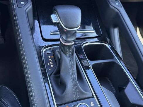 Used 2022 Kia Telluride SX w/ SX Prestige Package AWD/4WD image 35