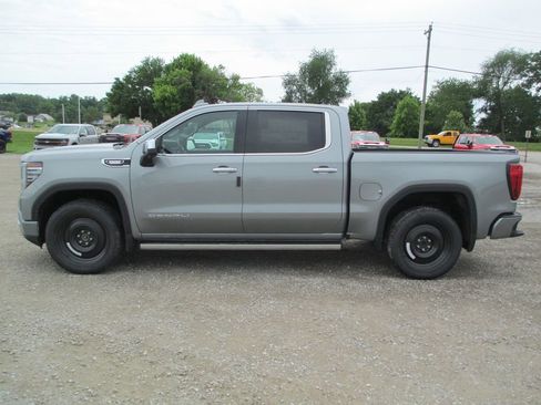 New 2026 GMC Sierra 1500 Denali AWD/4WD image 9