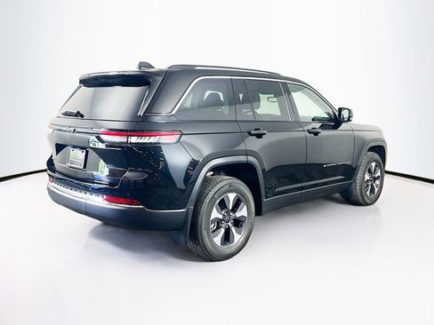 Used 2022 Jeep Grand Cherokee Limited 4xe w/ MOPAR Finishing Package AWD/4WD image 9