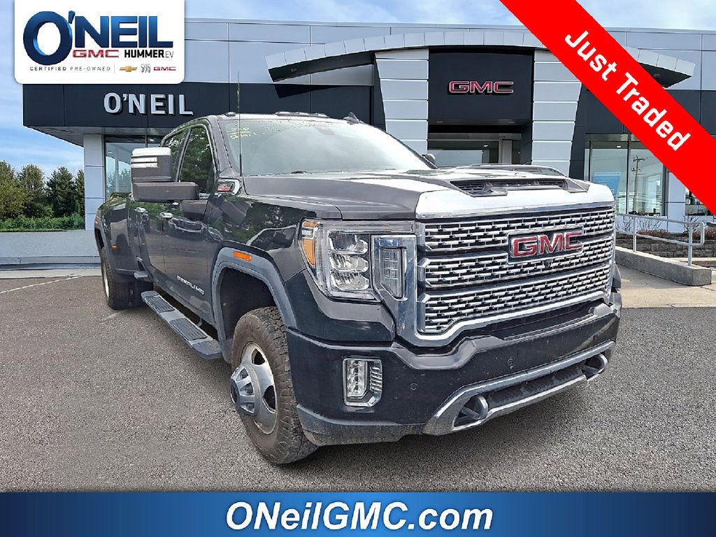 Used 2023 GMC Sierra 3500 Denali w/ Denali Ultimate Package AWD/4WD image 1