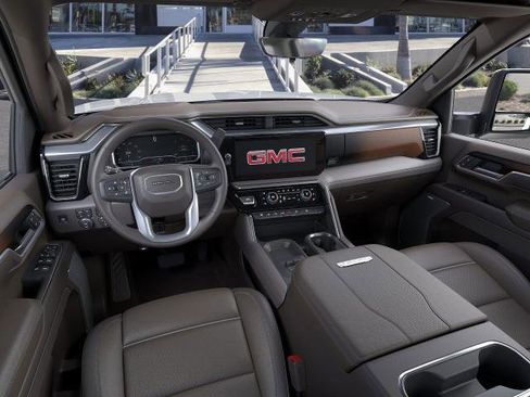 New 2026 GMC Sierra 2500 Denali w/ Denali Reserve Package image 15