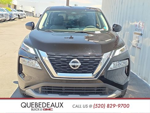 Used 2023 Nissan Rogue SV FWD image 2