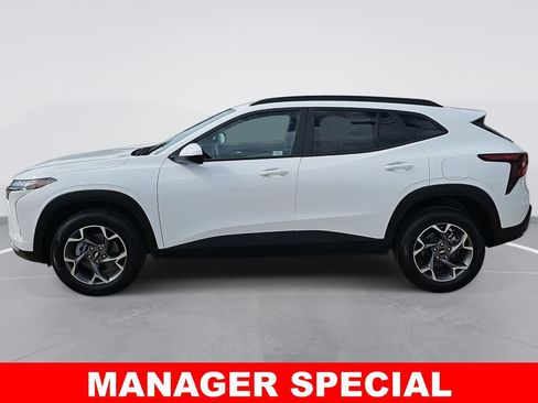 New 2026 Chevrolet Trax LT w/ Driver Confidence Package image 6