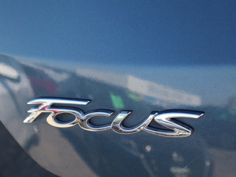 Used 2018 Ford Focus ST w/ Equipment Group 402A FWD image 21
