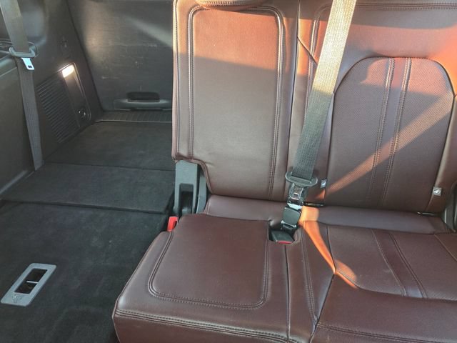 Used 2024 Ford Expedition Limited AWD/4WD image 10