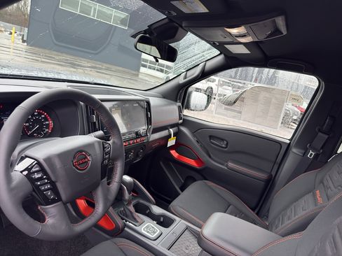 New 2026 Nissan Frontier PRO-4X image 25