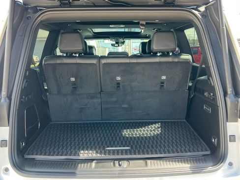 New 2026 Jeep Grand Wagoneer 4WD w/ Quick Order Packge 29V Upland image 40
