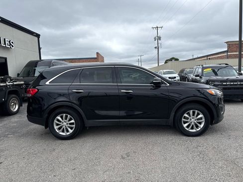 Used 2016 Kia Sorento LX w/ LX Convenience Package FWD image 5