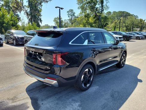 New 2026 Kia Sorento EX FWD image 2