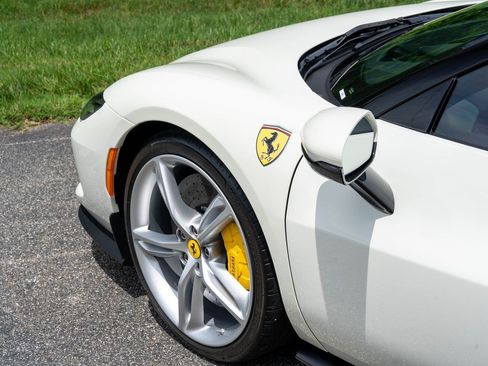 Used 2024 Ferrari 296 GTB RWD image 10