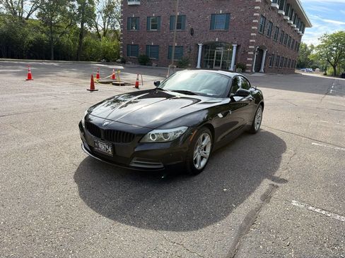 Used 2011 BMW Z4 sDrive35i RWD image 7