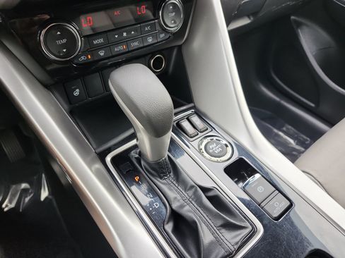 Used 2023 Mitsubishi Eclipse Cross SE AWD/4WD image 22